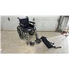 Image 2 : Drive Medical Silver Sport 2 Manual Wheelchair with Swing-Away Footrests and Leg Rest