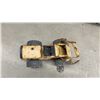 Image 3 : Vintage Rusty Tonka Pressed Steel Front-End Loader and Cabela Leather-Wrapped Hip Flask