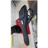 Image 9 : Squier Fairlane Four-String Electric Bass Guitar with Gig Bag
