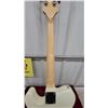 Image 8 : Telecaster-Style Electric Guitar with Cream Finish, Maple Neck, and Black Pickguard