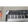 Image 2 : Yamaha DX21 Digital Programmable Algorithm Synthesizer, 61-Key FM Keyboard