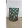 Image 2 : Vintage Blue Diamond Scentsy Warmer Electric Corded Lamp- Works