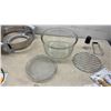 Image 8 : Big Boss Oil-Less Fryer Convection Oven Model 8608 with Accessories and Manual