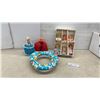 Image 1 : Looney Tunes Padded Childs Toilet Training Seat, Vintage Crocheted Doll Toilet Paper Roll Covers
