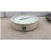 Image 3 : Toledo Model 2110 Hanging Dial Double Sided Scale with Stainless Steel Pan