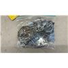 Image 10 : Sewing and Craft Supplies: Embroidery Floss, Ribbons, Brooches, and More
