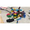 Image 6 : Sewing and Craft Supplies: Embroidery Floss, Ribbons, Brooches, and More