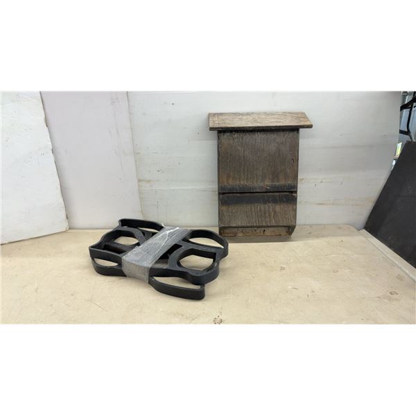 Wooden Bat House and Plastic Garden Path Stepping Stone Cement Molds, 21 x 12"