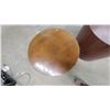 Image 5 : Mid-Century Modern Round End Table with Sculpted Base and Cylindrical Pedestal Table 2× Biggest 21