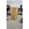 Image 3 : Three-Panel Folding Wooden Photo Screen with Natural Finish
