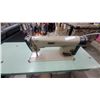 Image 2 : Pfaff 677 Industrial Cylinder Arm Sewing Machine with Table and Metal Stand