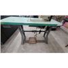 Image 3 : Pfaff 677 Industrial Cylinder Arm Sewing Machine with Table and Metal Stand