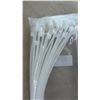 Image 2 : Heavy Duty 24 Inch White Zip Ties