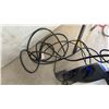 Image 7 : Simoniz S1500 Electric Pressure Washer, 1500 PSI, 1.5 GPM, Ppastic Reservoir Cracked.