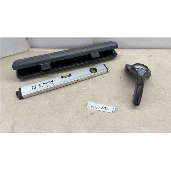Johnson Level & Tool 16" Magnetic Aluminum Level with Case and Vintage Davenset High Discharge
