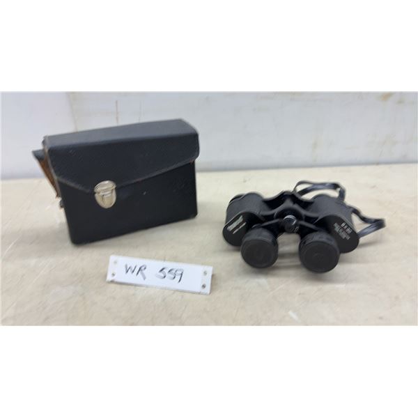 Tasco 8 x 30 Fully Coated Binoculars Model No. 308 with Carrying Case
