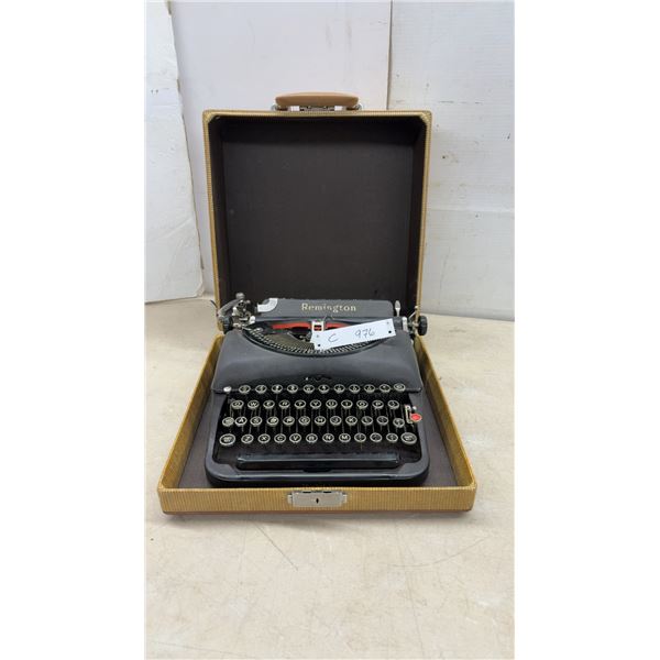 Remington Model 5 Portable Manual Typewriter with Original Carrying Case, 1930s-1940s