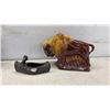 Image 2 : Ceramic Ram Figurine, Eakin Face Mug, Canoe Ashtray & Buffalo Are Blue Mountain, Real Mushroom with