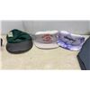 Image 10 : NEOS StabiliGrip Overshoes, Assorted Caps, Safety Goggles, Marv Holland Sz XL Smock, and More