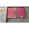 Image 5 : Hallmark Holiday Letters, Poinsettia Stationery Set, Music Box, Decorative Birds, Bliw Dryer, John