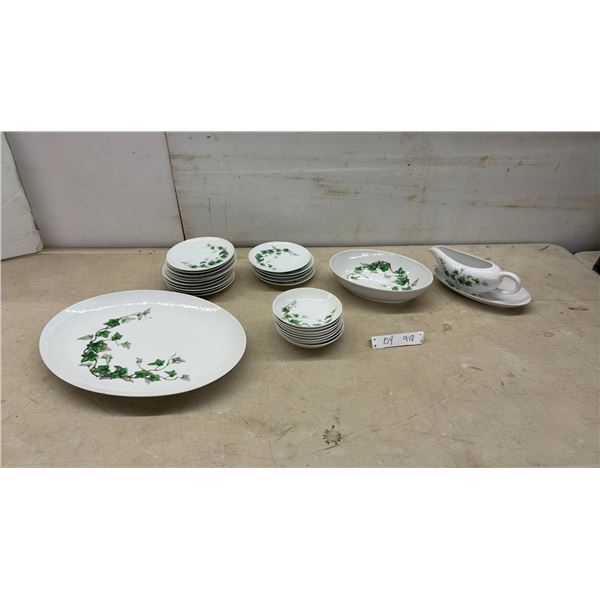 Fuji China Ivy Pattern Dinnerware Set with Serving Pieces, Made in Japan