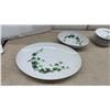Image 2 : Fuji China Ivy Pattern Dinnerware Set with Serving Pieces, Made in Japan