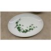 Image 3 : Fuji China Ivy Pattern Dinnerware Set with Serving Pieces, Made in Japan