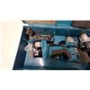 Image 2 : Makita 6938FD 12-Volt Cordless Impact Wrench Kit with DC1414T Charger and Case and Some Sockets