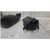 Image 4 : Lasersite Laser Rangefinder Binoculars with Soft Carrying Case