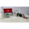 Image 1 : Carling O'Keefe Breweries Pilsner Glass Set, John Deere Mug, 787 Dreamliner Mugs, and More