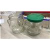 Image 5 : Carling O'Keefe Breweries Pilsner Glass Set, John Deere Mug, 787 Dreamliner Mugs, and More