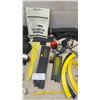 Image 3 : Aurora AFX HO Scale Slot Car Track, Tyco Controllers, Guardrails, and More