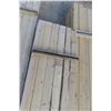 Image 4 : 71 2"x4" x 8' Dimensional Lumber