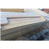 Image 5 : 81 2"x4" x 8' Dimensional Lumber