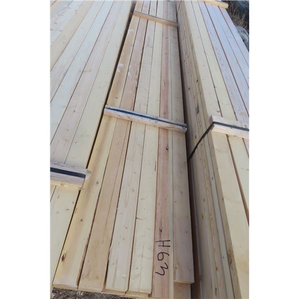 24 2"x4" x 12' Dimensional Lumber