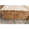 Image 4 : 100 2"x4" x 7' Dimensional Lumber