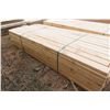 Image 5 : 100 2"x4" x 7' Dimensional Lumber