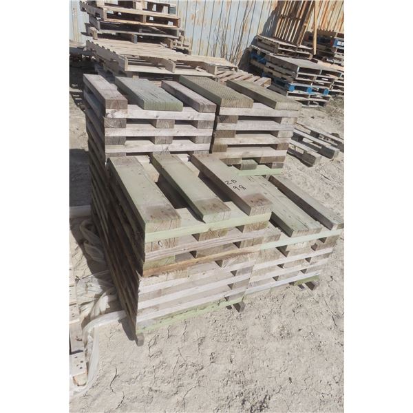 Pallet of Pressure-Treated Timber Cribbing/Dunnage Blocks – Mixed Treated and Weathered Pieces
