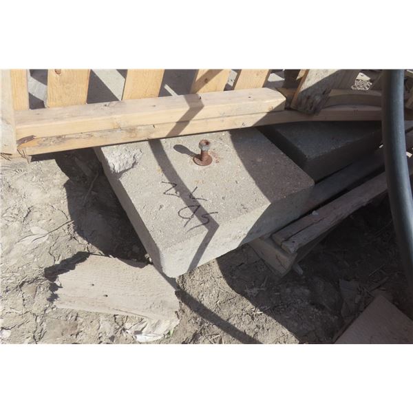 4 Concrete Pads 18"x18"x6"
