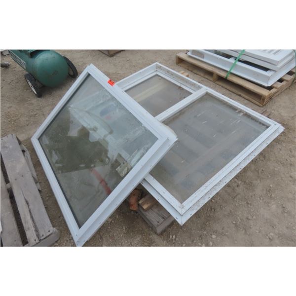 Windows – 36"x48" and 39½"x39½" – Qty 2