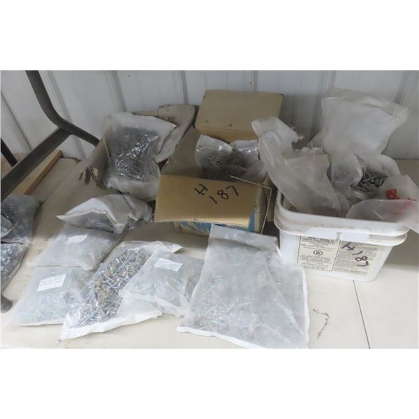 Sheet Metal Screws – 1½", Tan – Qty 3½ Boxes