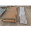Image 1 : 2 Interior Doors – 24" and 32" – Plus Bi-Fold Door