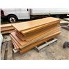 Image 1 : Pallet Lot - Assorted Interior Doors