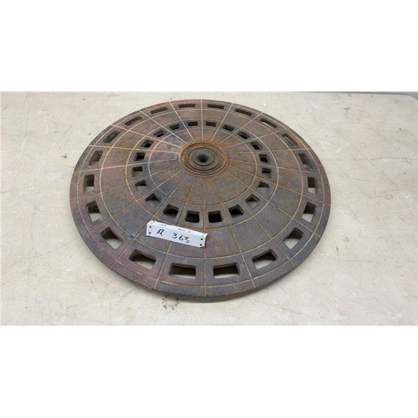 Vintage Cast Iron Grate Cover, 22" Diameter