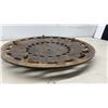 Image 5 : Vintage Cast Iron Grate Cover, 22" Diameter
