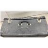 Image 3 : Vintage Fiberbilt Black Cantilever Equipment Case with Metal Hardware
