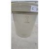 Image 2 : Medalta Potteries Ltd. 3-Gallon Imperial Stoneware Crock