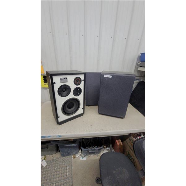 Pro-Linear Stage 60 Series II 3-Way Speakers with 10" Woofer, 5" Midrange, and 1" Tweeter