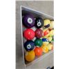 Image 4 : Cooper Billiard Balls Complete 16-Piece Set in Original Box