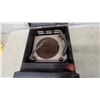 Image 4 : RCA Victor Victrola 55ES3 Portable AM Radio and Record Player Vintage